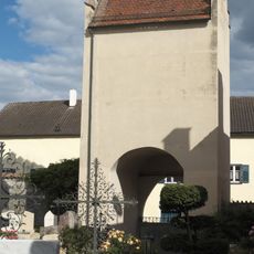 Churchyard portal, gate tower