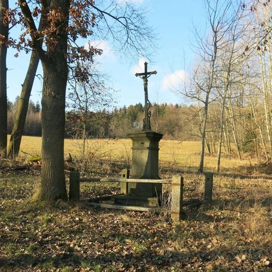 Kříž na západním okraji Nového Hraběcího