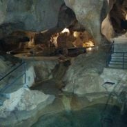 Versteckte Orte in Andalusien: Troglodyten-Dörfer, mittelalterliche Burgen und Naturparks