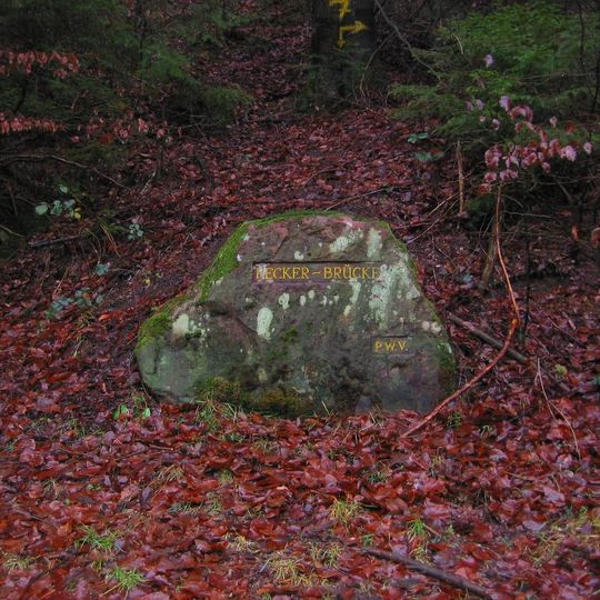 Ritterstein 251 "Hecker-Brücke"