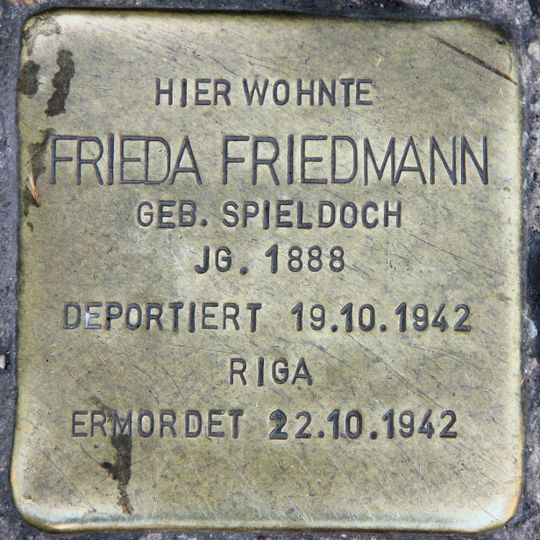 Stolperstein en memoria de Frieda Friedmann