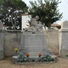 Poussan war memorial
