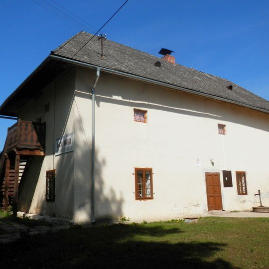 Manor house caretaker's house