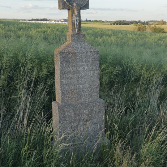 Kříž u silnice severně od Vladislavi