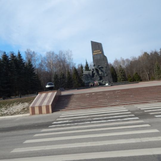 Monument to military drivers