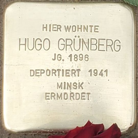 Stolperstein en memoria de Hugo Grünberg