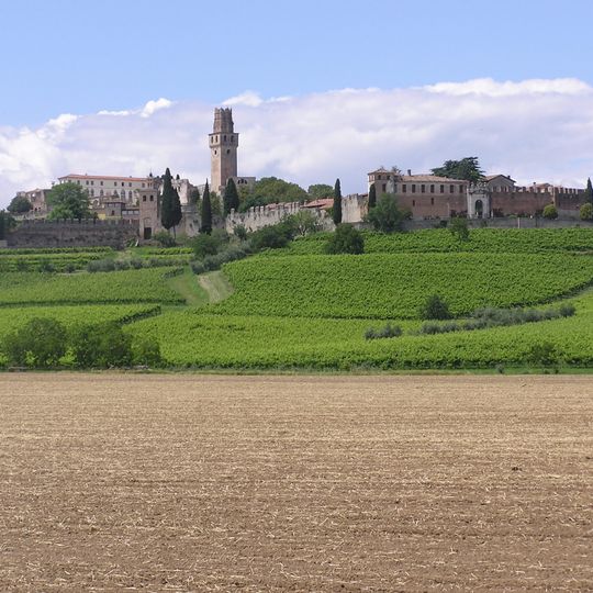 Castello di San Salvatore