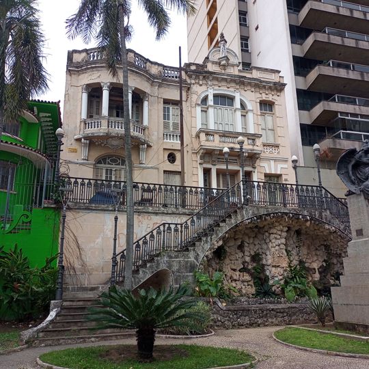 House at Praça João Clímaco, nº 38
