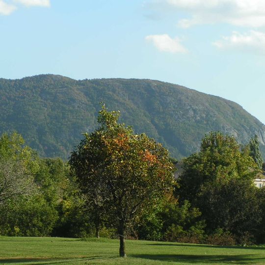 Mont Saint-Hilaire