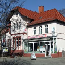 Wohn- und Geschäftshaus Dönhoffstraße 2