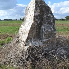 Menhir de Grionnais