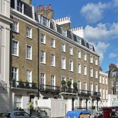 84-88, Chester Square Sw1