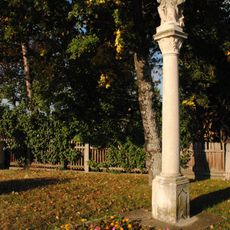 Dreifaltigkeitssäule Achau