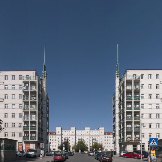 Wohnhausanlage Friedrich-Engels-Platz