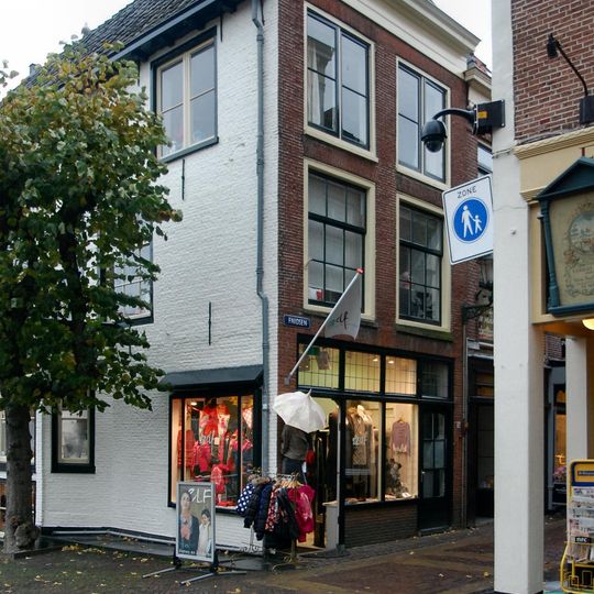 Fnidsen 76, Alkmaar