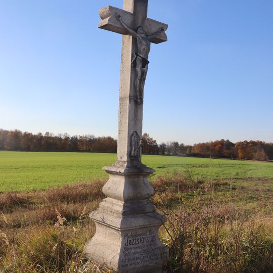 Kříž u silnice 361 u Příštpa