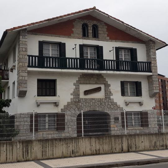Casa Ibaiondo