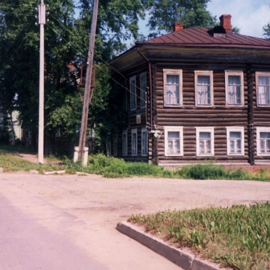 Дом, в котором жил художник-пейзажист Ф.М. Вахрушов