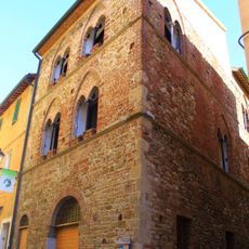Casa delle Bifore