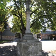 Socha sv. Antona Pad. na stĺpe, stĺp s podstavcom