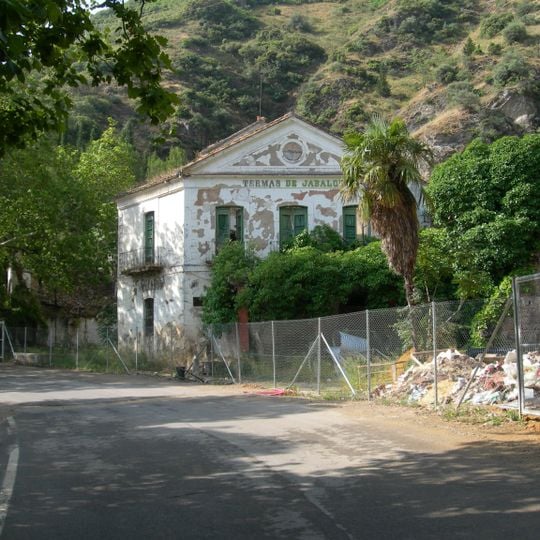 Balneario y jardines de Jabalcuz