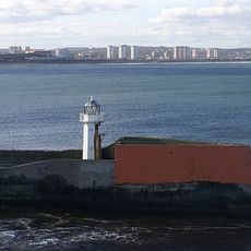 Aberdeen North Breakwater light