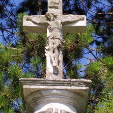 Pomník padlým v I. sv. vojne, kríž s korpusom