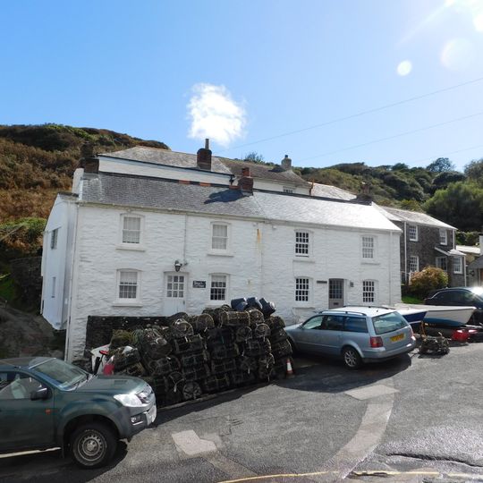 Beach Cottage  Beach Hill