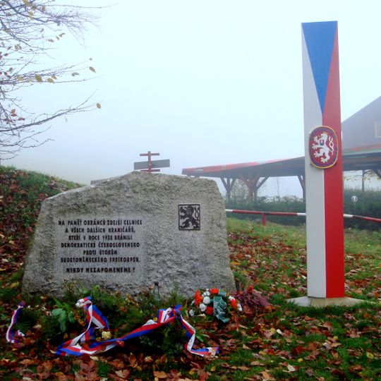 Pomník obráncům hranic v roce 1938