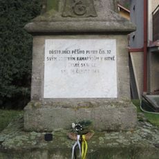 Kříž obětem pěšího pluku v Malé Skalici