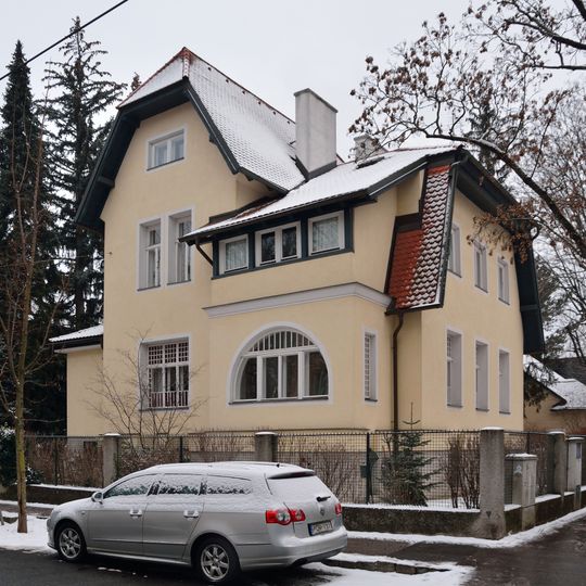 Villa Münichreiterstraße 51