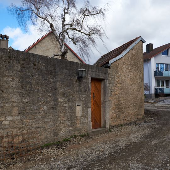 Einfriedung Kirchgasse 3 in Aub