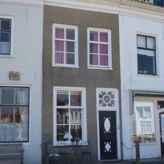 Markt 12, Brouwershaven