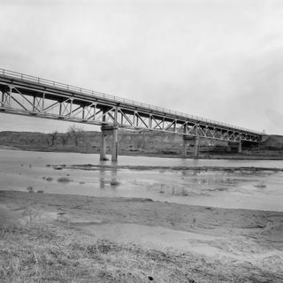 CKW Bridge over Powder River