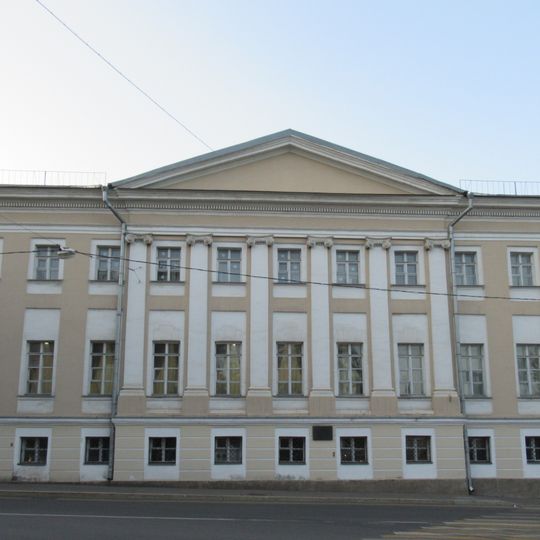 Старокирочный переулок 13 c1