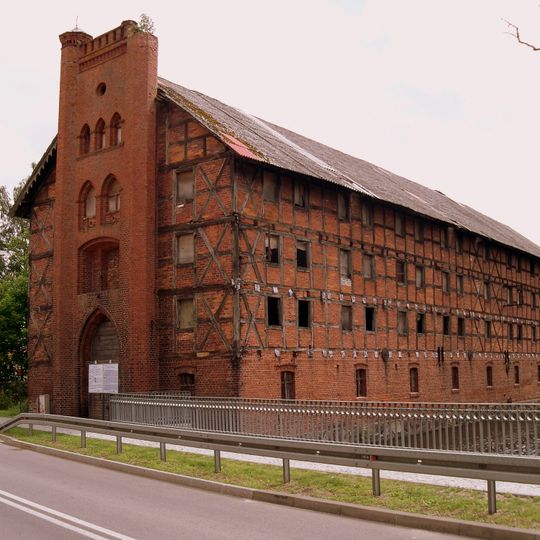 Spichlerz w Karlinie