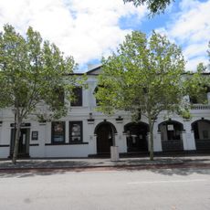 Aberdeen Hotel & St Johns Building