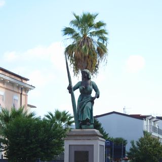 Statua della canapina