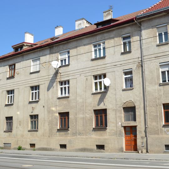 Malá Praha, železničiarske domy, dom bytový-sekcia XVII.