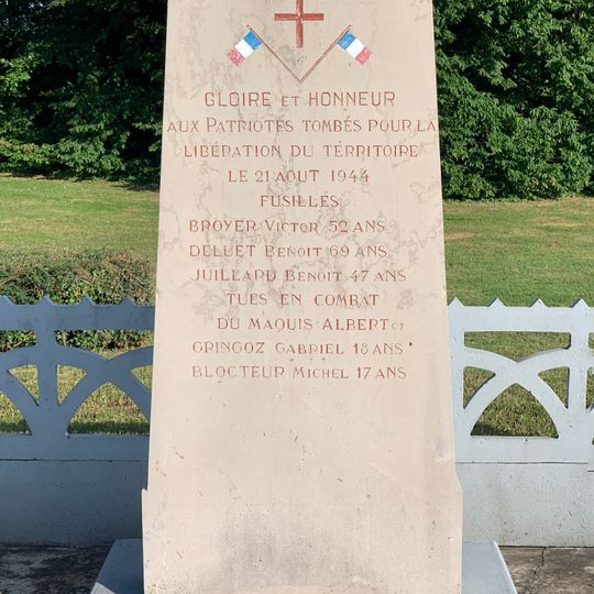 War memorial of La Tuilerie