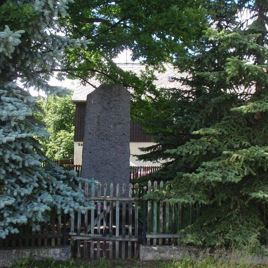 Pomník padlých ve Skytalech