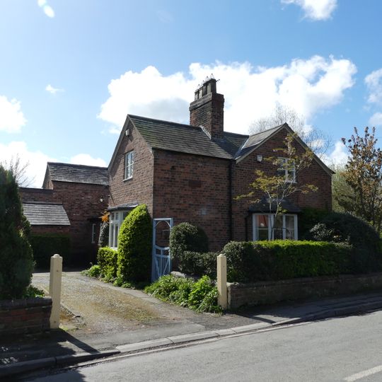Post Office-Holly Cottage  The Square