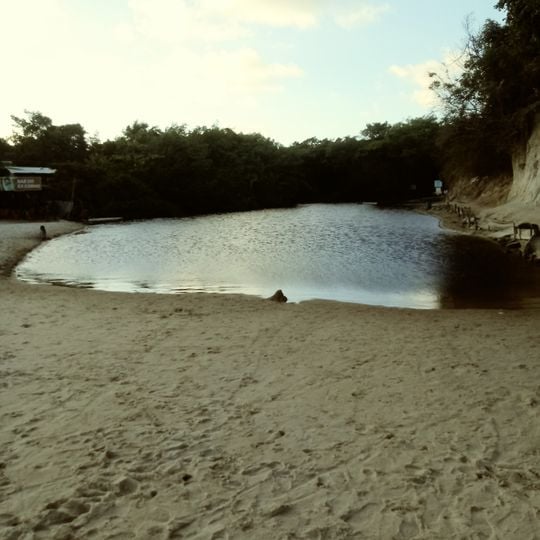 Praia de Jacarapé