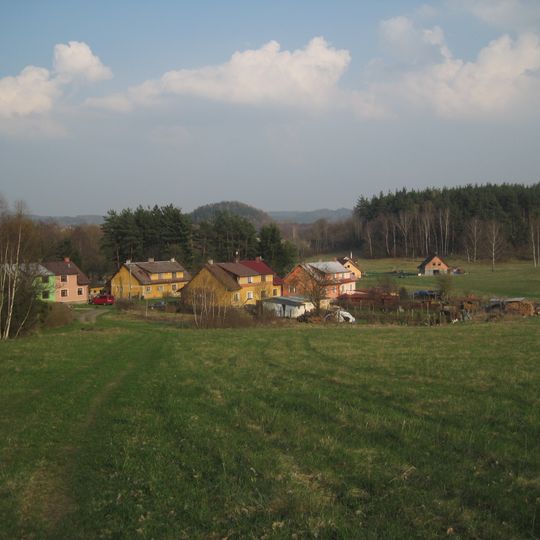 Chrastná