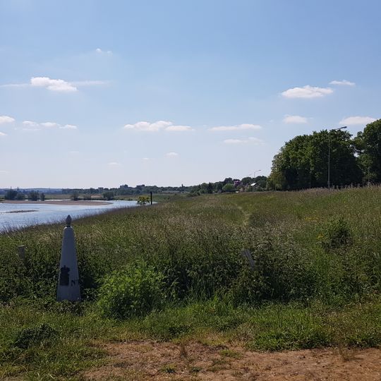 Belgium-Netherlands boundary stone no. 106