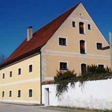 Ehemaliger Zehntstadel, jetzt Pfarrheim