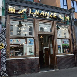 L Manze Eel, Pie And Mash Shop