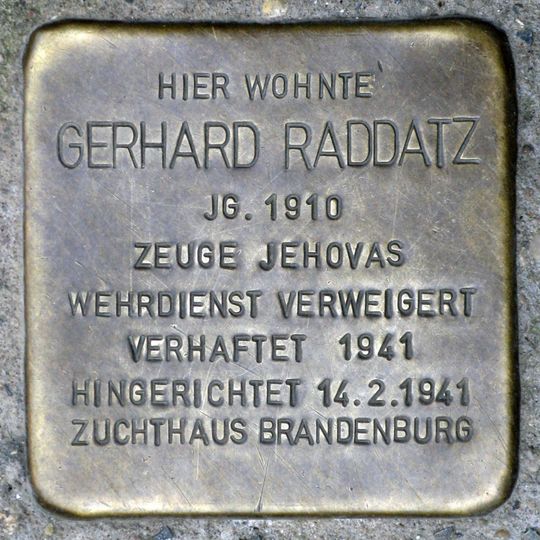 Stolperstein en memoria de Gerhard Raddatz