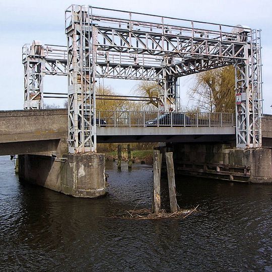 Hubbrücke Schwaan