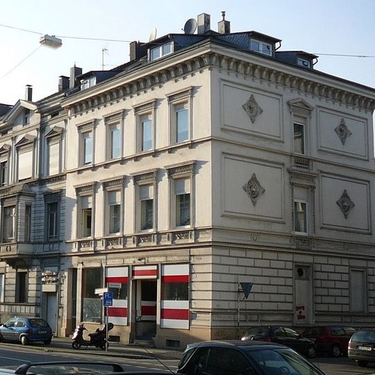 Friedrich-Ebert-Straße 118